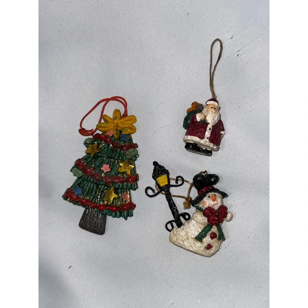 Giftco Vintage Christmas Ornaments Set of 4 Resin Santa Snowman Tree Bear Minis